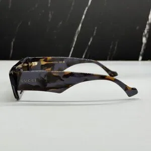 Gucci | Accessories | New Gg331s 06 Gucci Sunglasses Grey  display picture 1